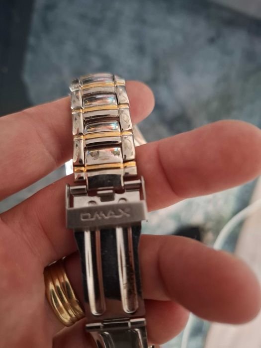 Ceas barbati Omax