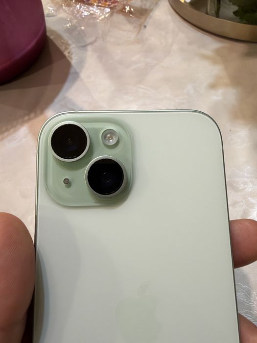 Iphone 15 ( green) 128 gb