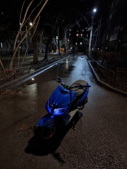 Продам мопед м8.