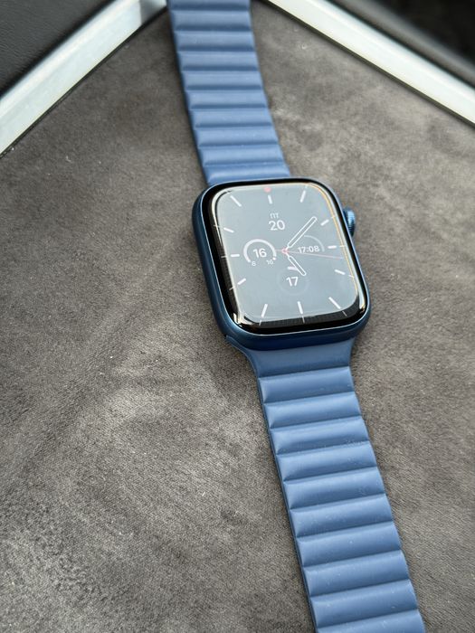 Apple Watch 7 45mm (EAC)