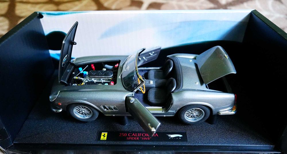 Ferrari 250 California Spider SWB Elite 1/18