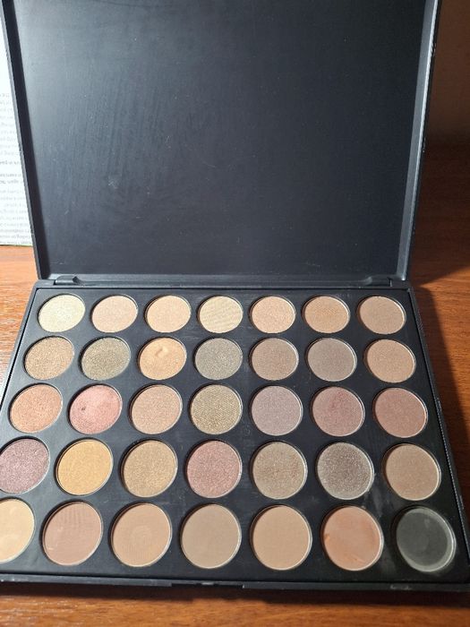 Продаётся палетка тенов