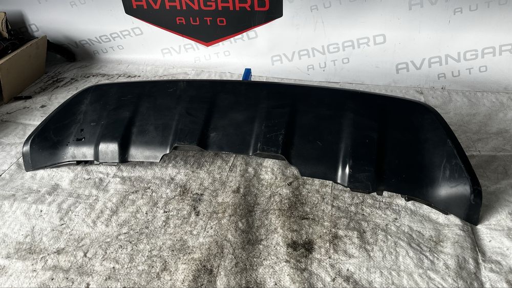Land Rover Discovery Sport лип