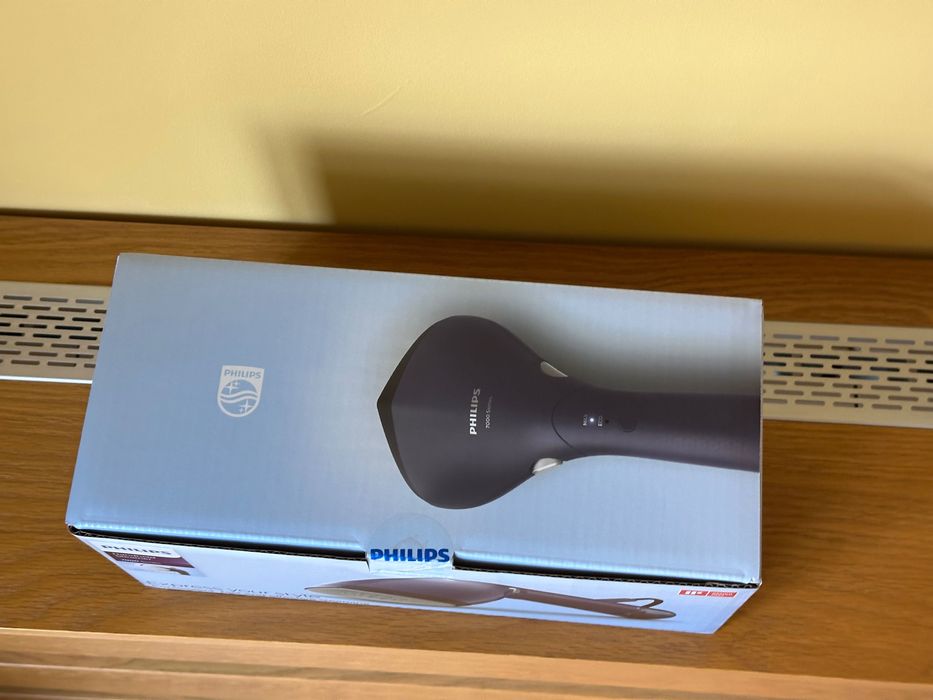 Чисто нов Philips steamer 7000 series - Уред за гладене с пара
