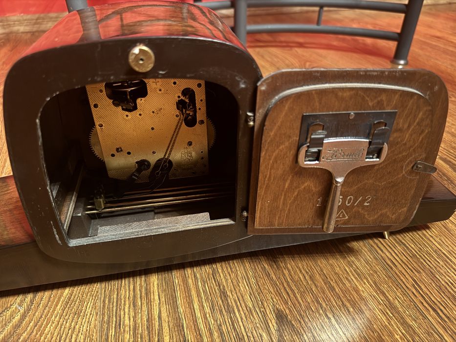 Ceas de semineu Hermle