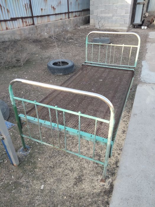 Екі адамдық төсек