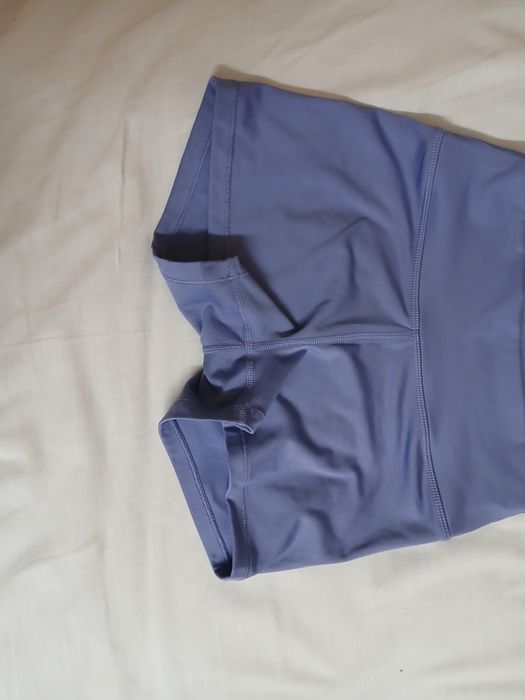 H.M  Move лилав къс клин