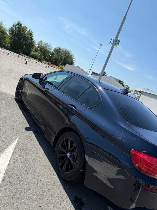 BMW Seria 5 2013 — imagine 5