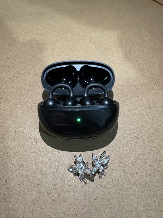 Продам наушники все новые