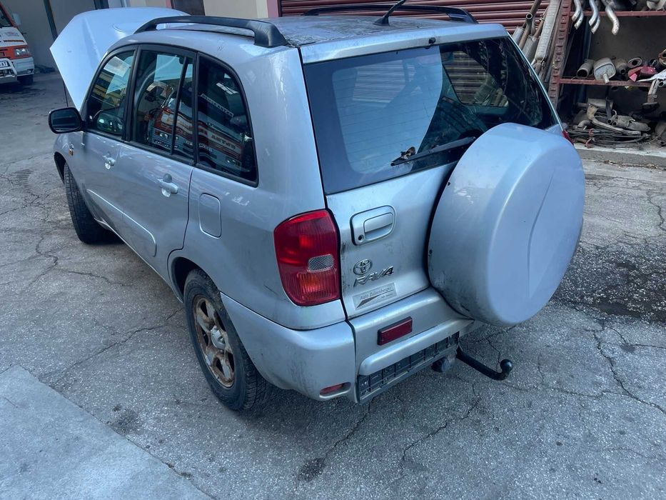 Тойота РАВ4 2.0 Д4Д / Toyota RAV 4 2.0 D4D на части
