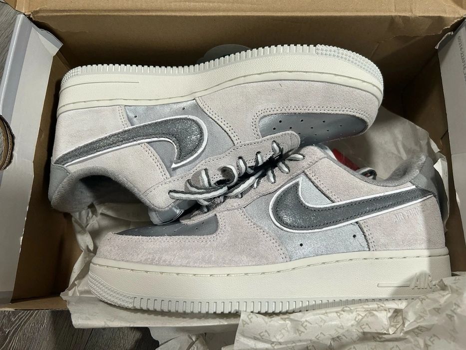 Продам кроссовки Nike Air Force 1