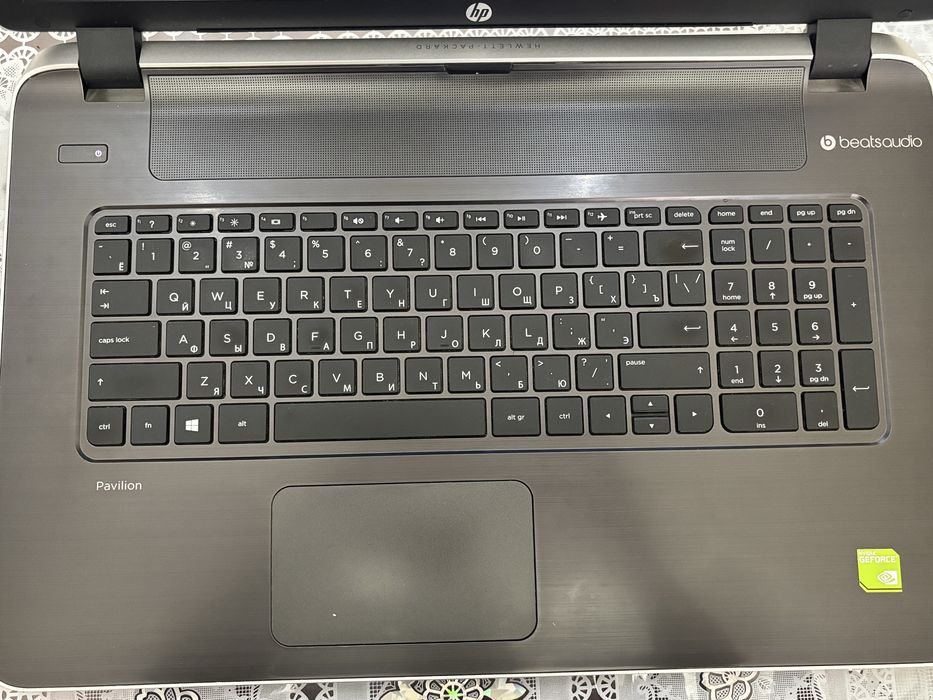 HP Pavilion 17 Notebook PC GeForce