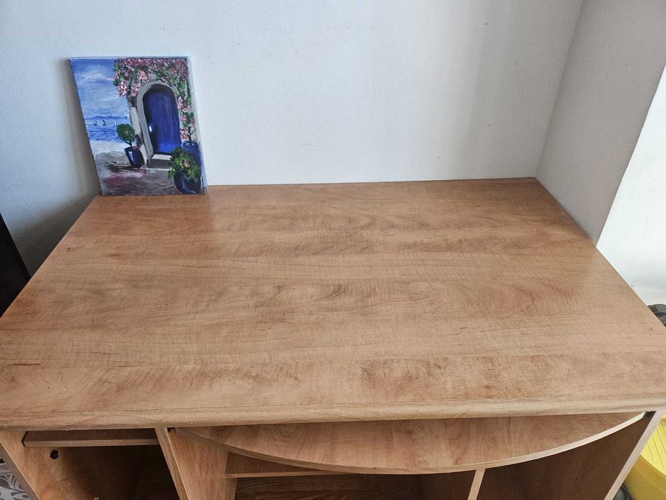 Vand birou PAL, culoarea lemnului, cu suport tastatura extensibila