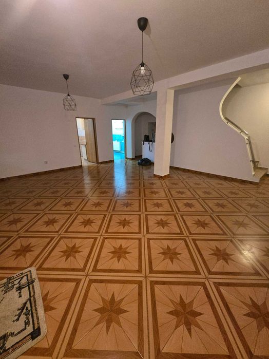 Vand vila cu deschidere 12m la Soseaua Oltenitei-locuire sau afacere