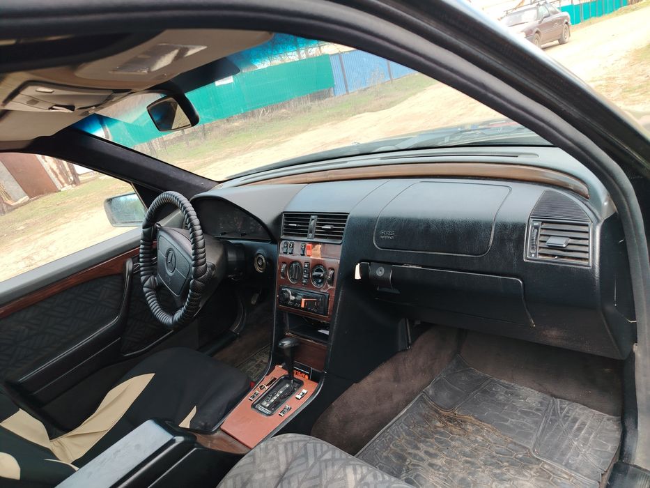 Продам мерседес с 200 w202