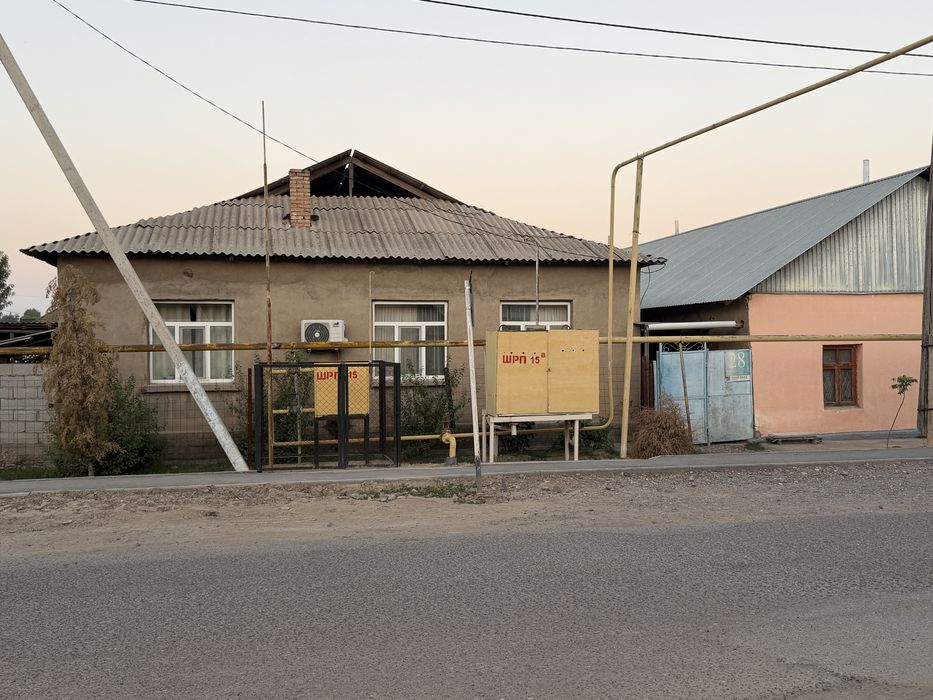 Кирпичный дом на продажу | У дороги | Отлично подходит для бизнеса
