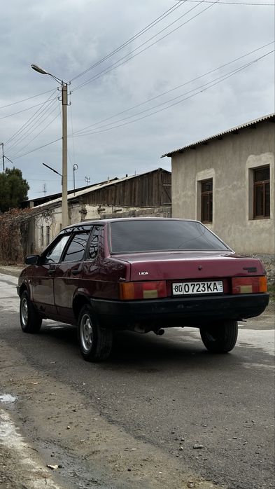 Лада Самара 21099