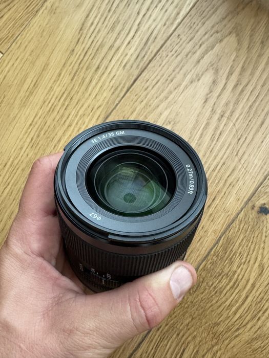 Sony FE 35mm F1.4 GM | G Master | Cutie + Parasolar | Stare excelentă