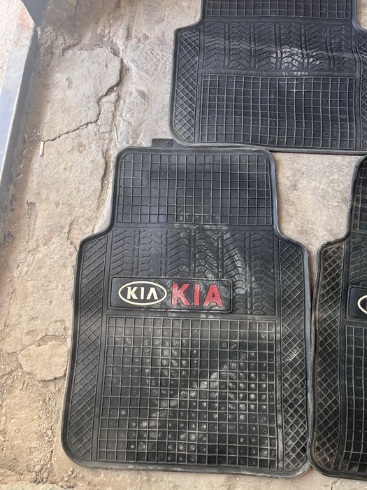 Kia Sorento-ға полик — оригинал, арзан