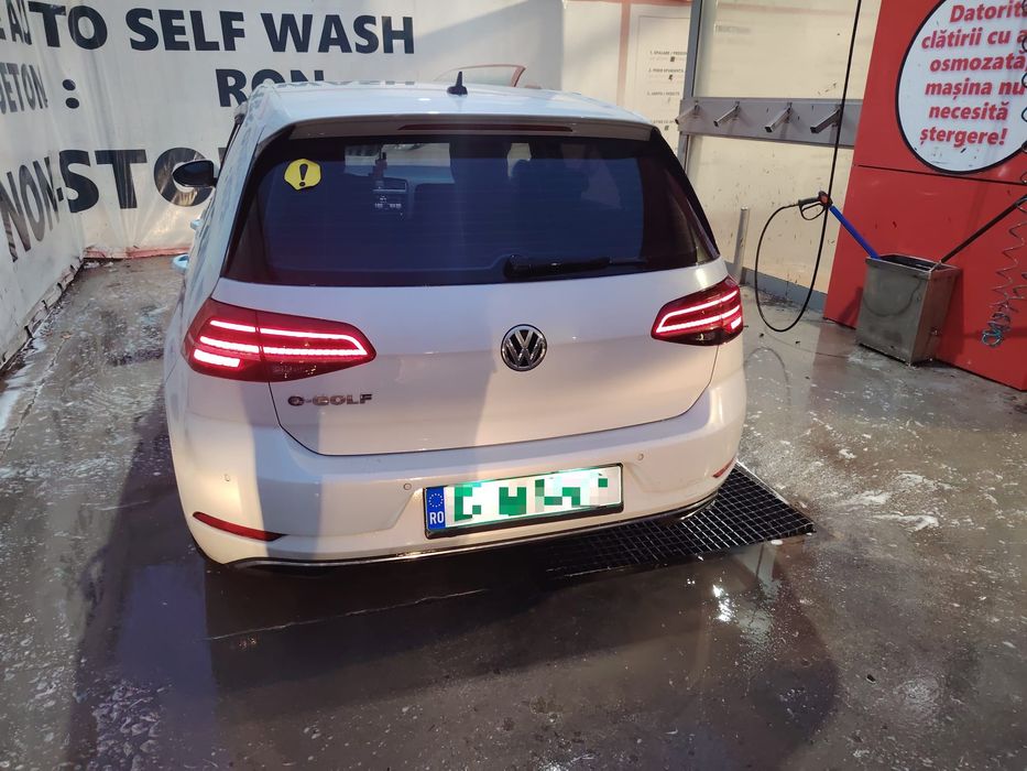 Volkswagen E-Golf 2019 alb silver