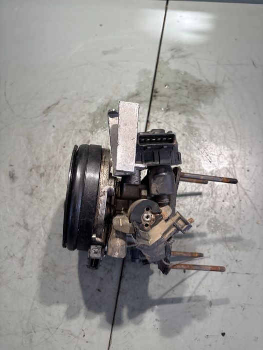 Carburator Volkswagen VW Polo 1994