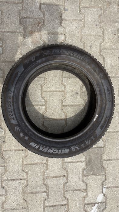 Michelin 225/55R17 - Anvelope de iarna
