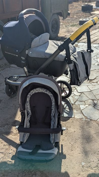 Коляска 40.000 тг