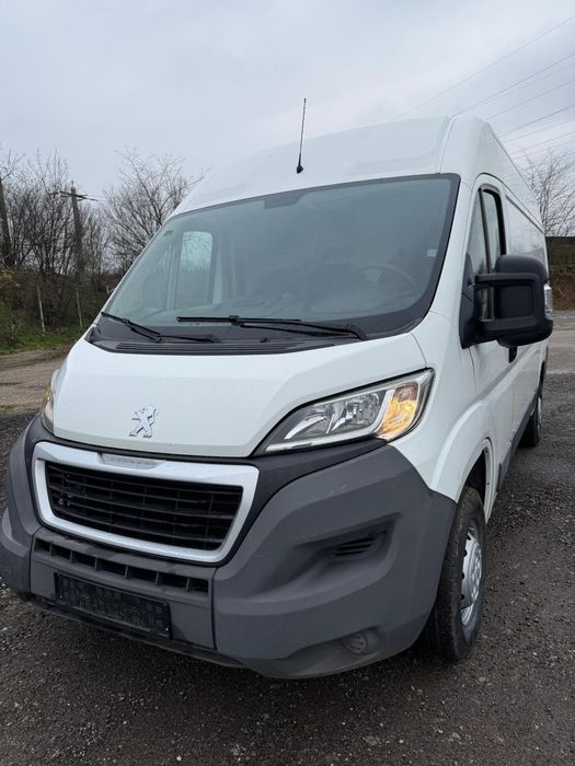 Peugeot Boxer  2015. L2H2