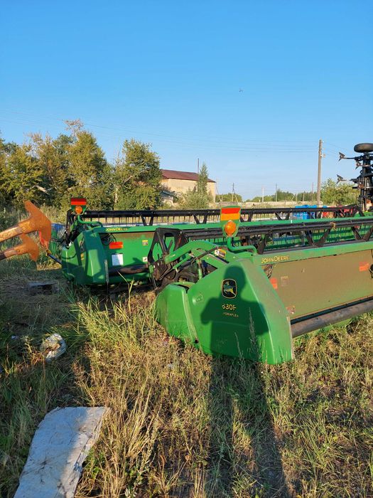 Жатка John Deere 630F