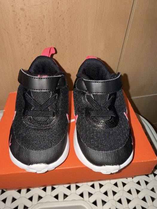 Детски обувки NIKE Revolution 7 (TDV)