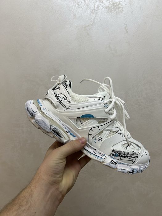 Balenciaga Track