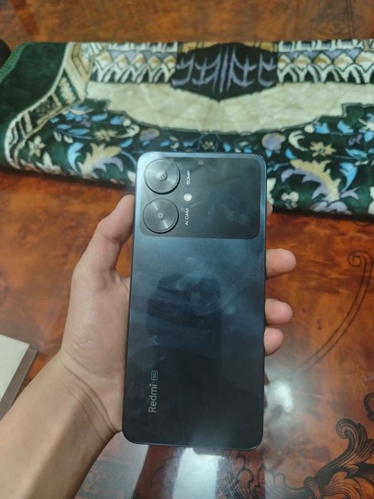 Redmi 13R 5G 128/4 xolati ideal xamma narsasi radnoy karopka dak bor