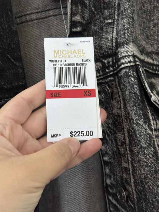 Продам новую джинсовку Майкл корс