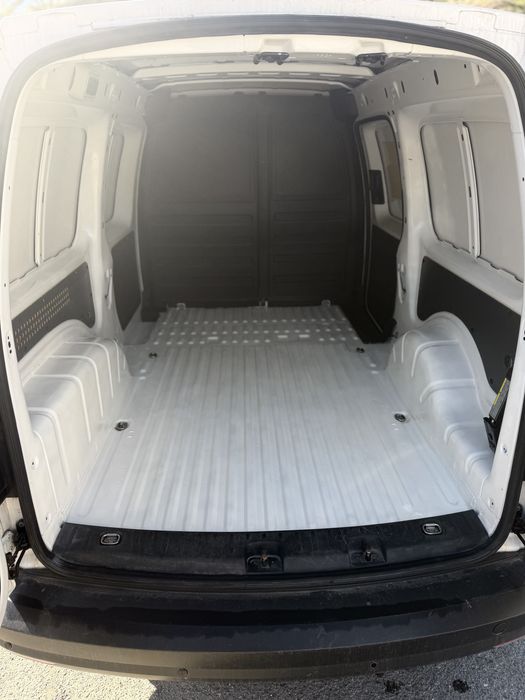 Volkswagen Caddy Maxi 1