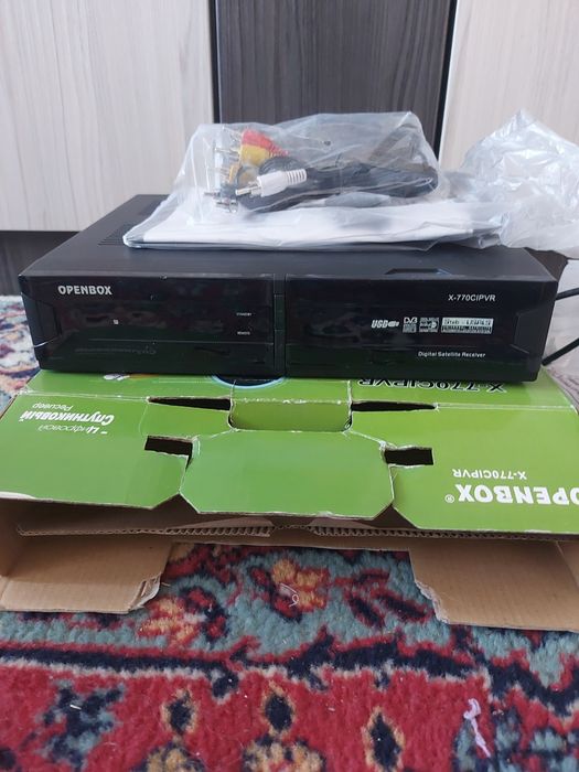 Спутниковый ресивер Openbox
