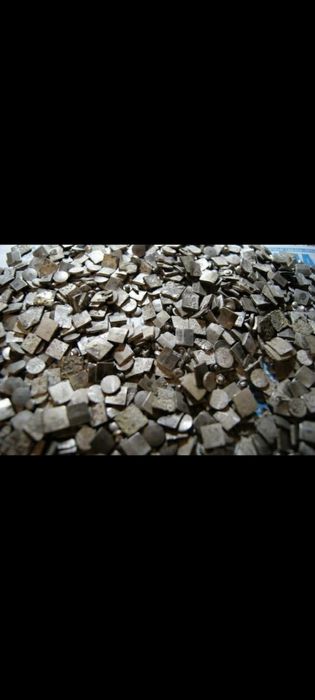 Серебро на лом имеется самовывоз