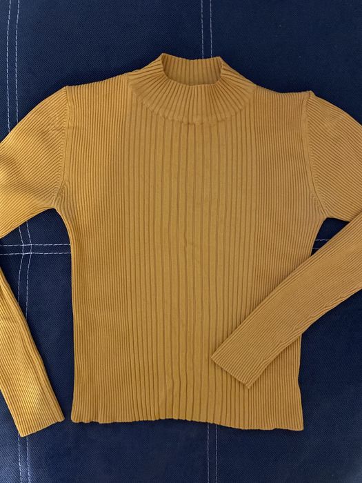 Дамски блузи с дълъг ръкав