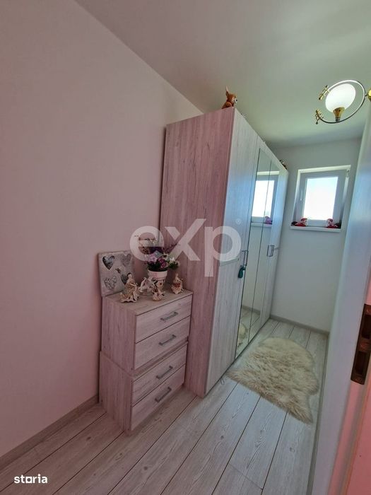 Casa de vanzare  225 mp ,Marginenii de Sus , DB