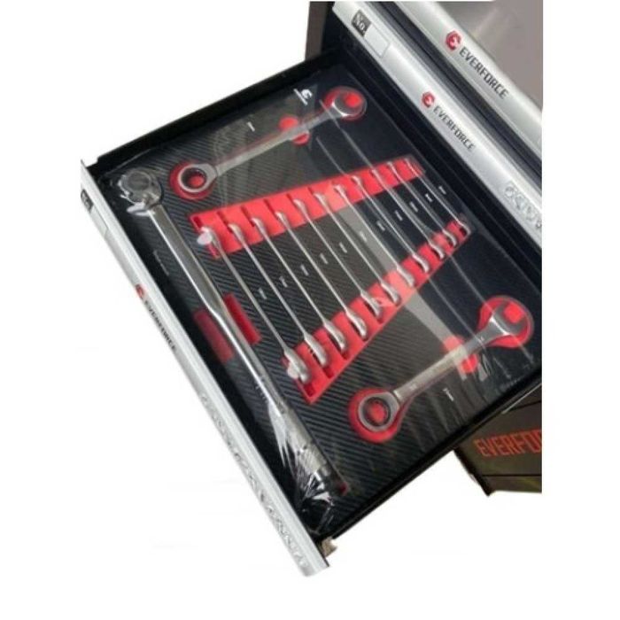 Шкаф с инструменти EverForce със 7 пълни чекмеджета