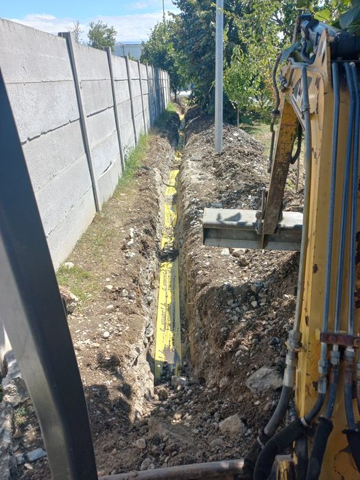 Sapaturi instalatii sanitare,fundatii,moloz, Bobcat, Foreza/Burghiu
