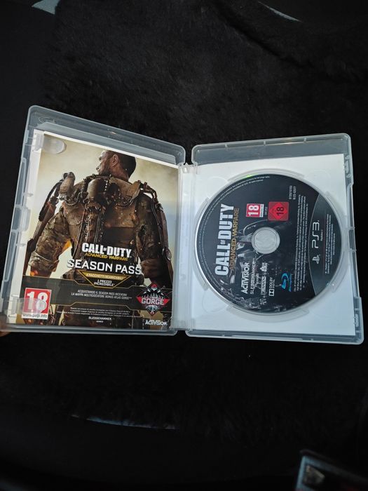 Vând SD CALL OF DUTY pentru PS3