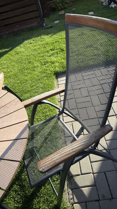 Set gradina masa si 4 scaune