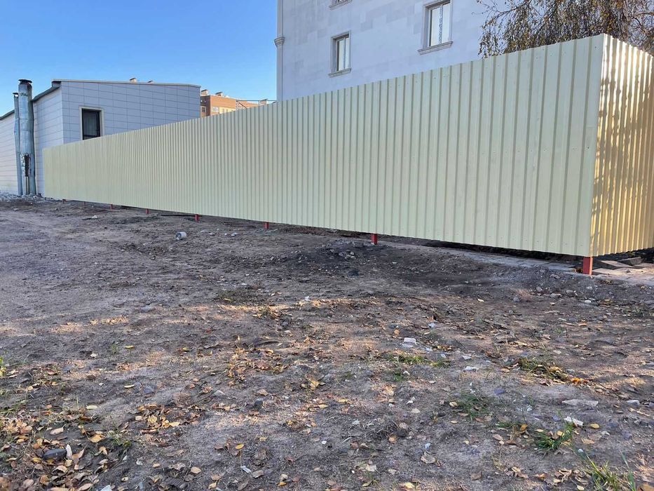 Установка заборов из профлиста