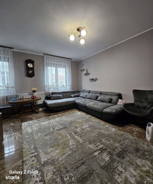 Apartament 4 camere la casă, Oradea (lângă Podul Centenarului)