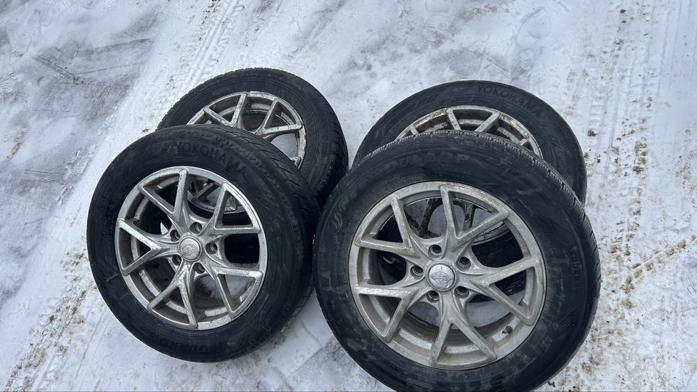 Продаю шины с дисками 4 шт