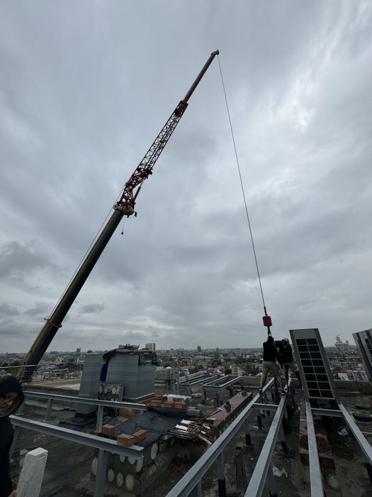 Macara 90t București 400lei/oră Închiriere 300km Proiecte Ireale
