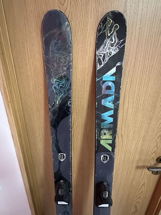 Schiuri Armada Freeride 181cm