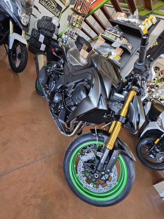 Kawasaki Z1100 SE R EDITION GY1 2026