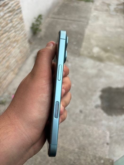 Vand iphone 16 stare perfecta