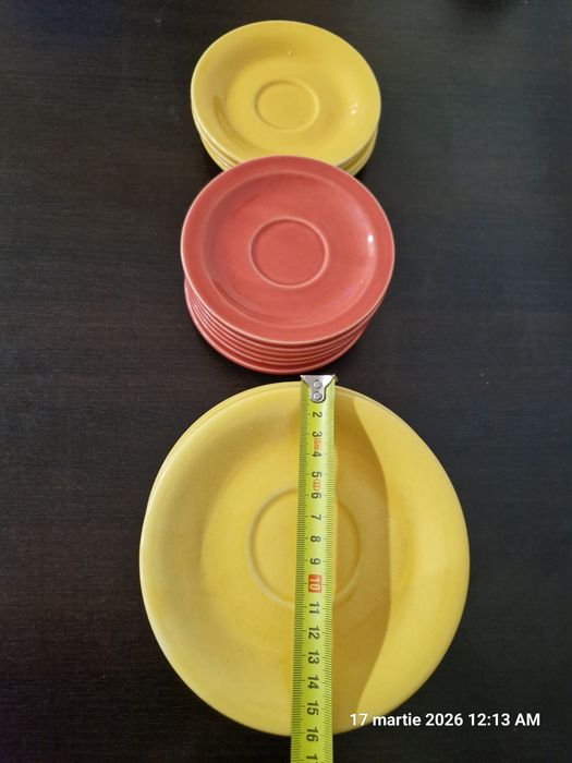 Farfurioare mici pentru gustari si desert